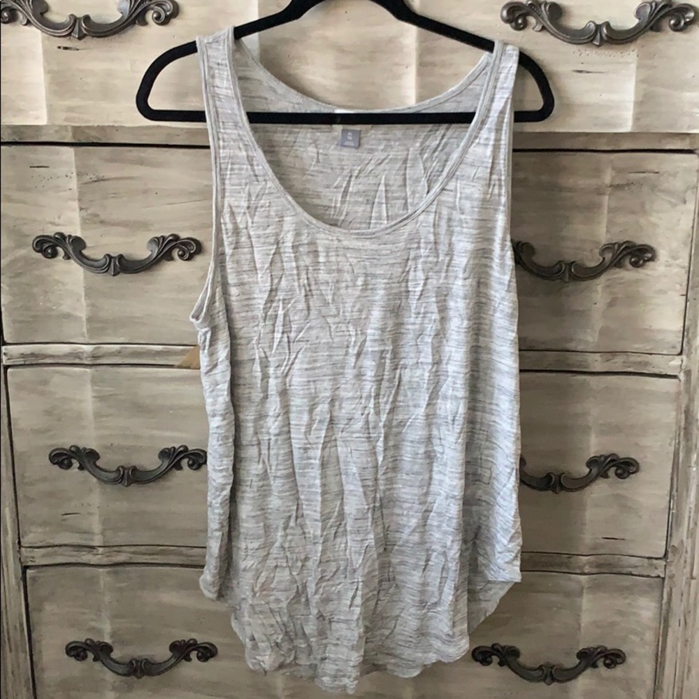 Old Navy tank